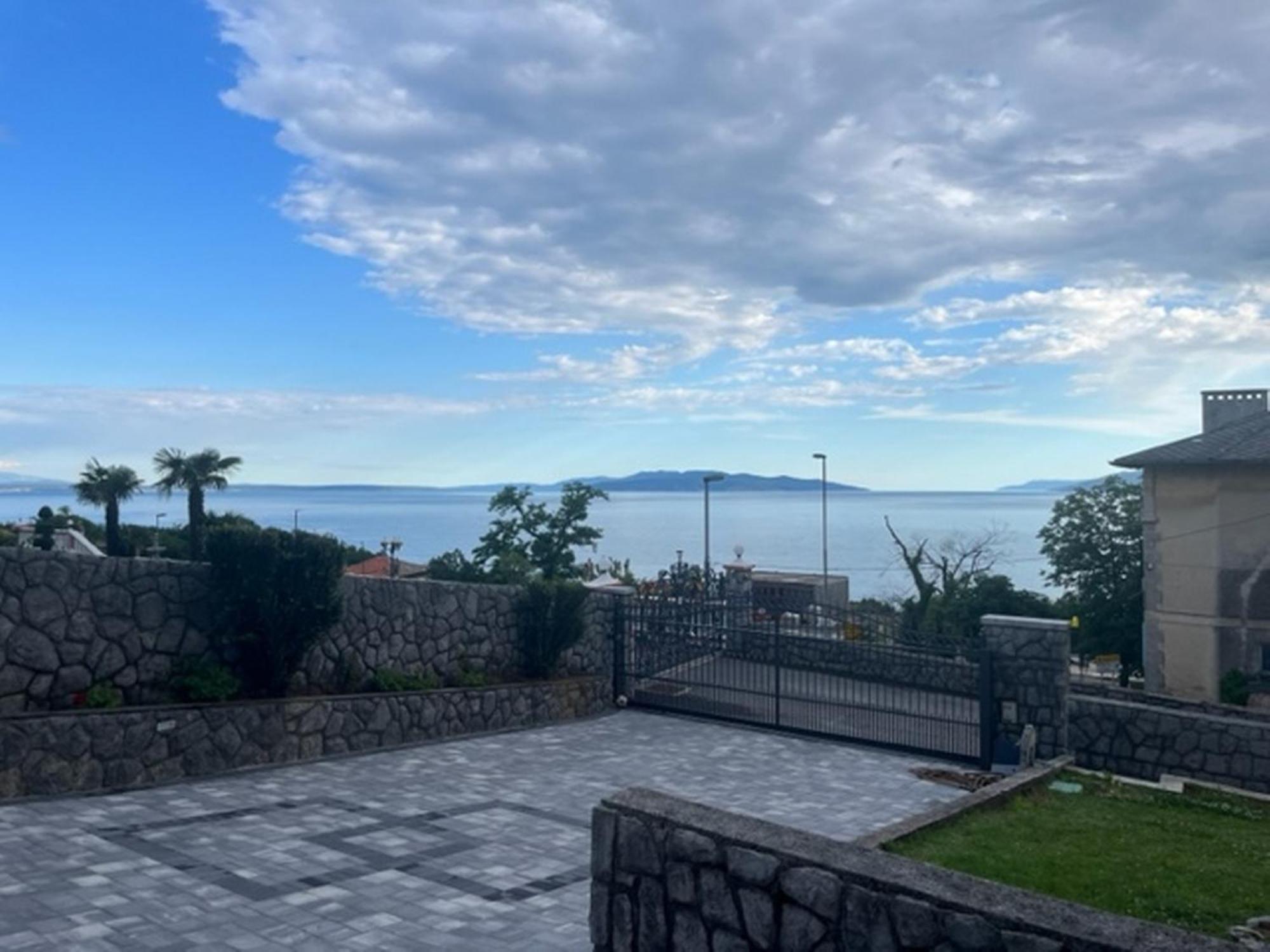 Sandra Apartman Abbázia